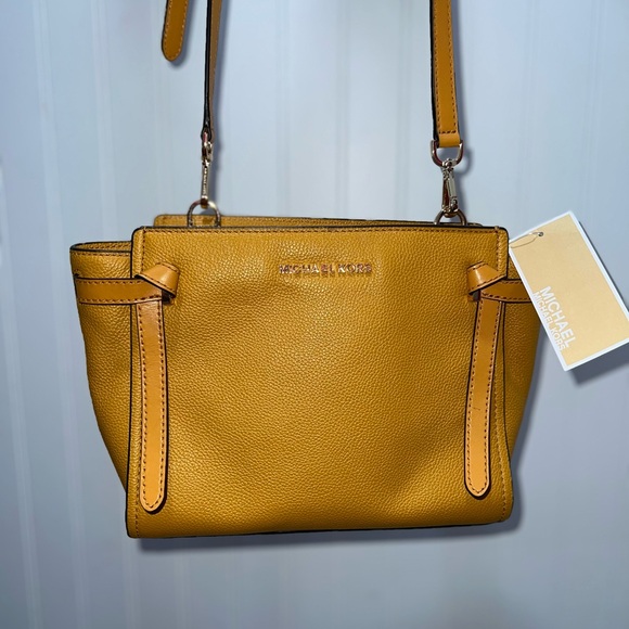 NWT Michael Kors Margold Yellow Messenger  Leather Handbag - Picture 1 of 11